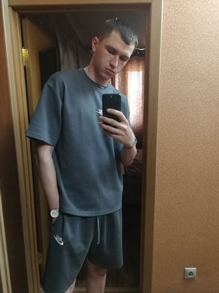  43883290  , 22 ,    