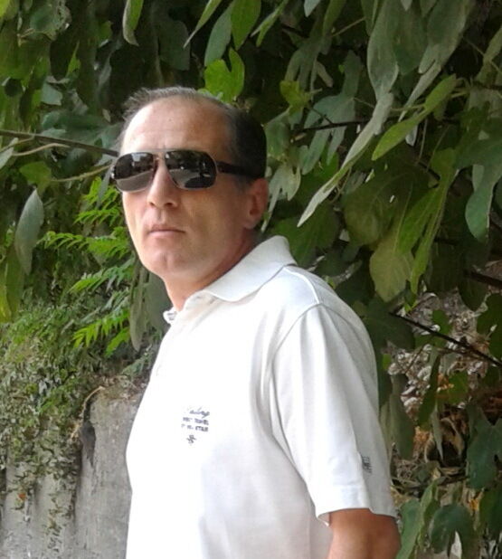  30311920  Zurab, 54 ,    