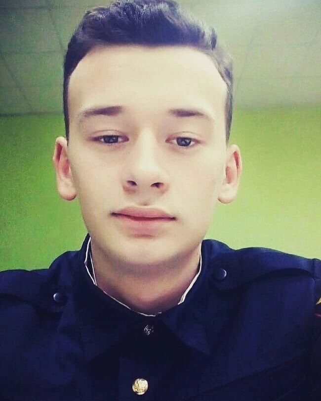  41480460  , 24 ,    