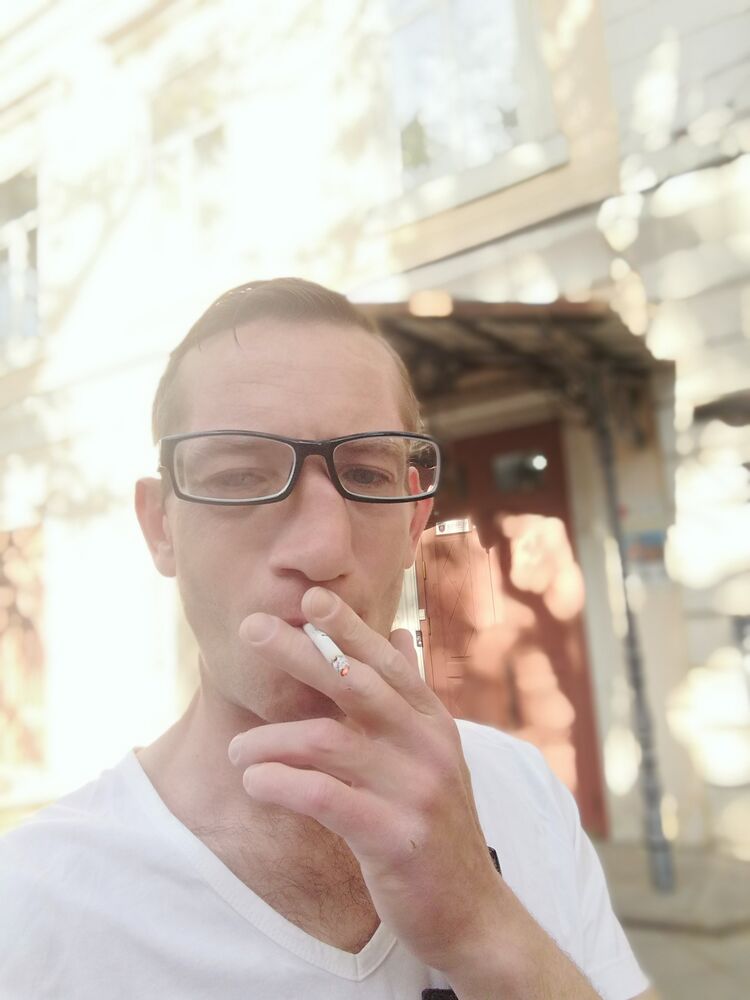  43637750  STAS, 42 ,    