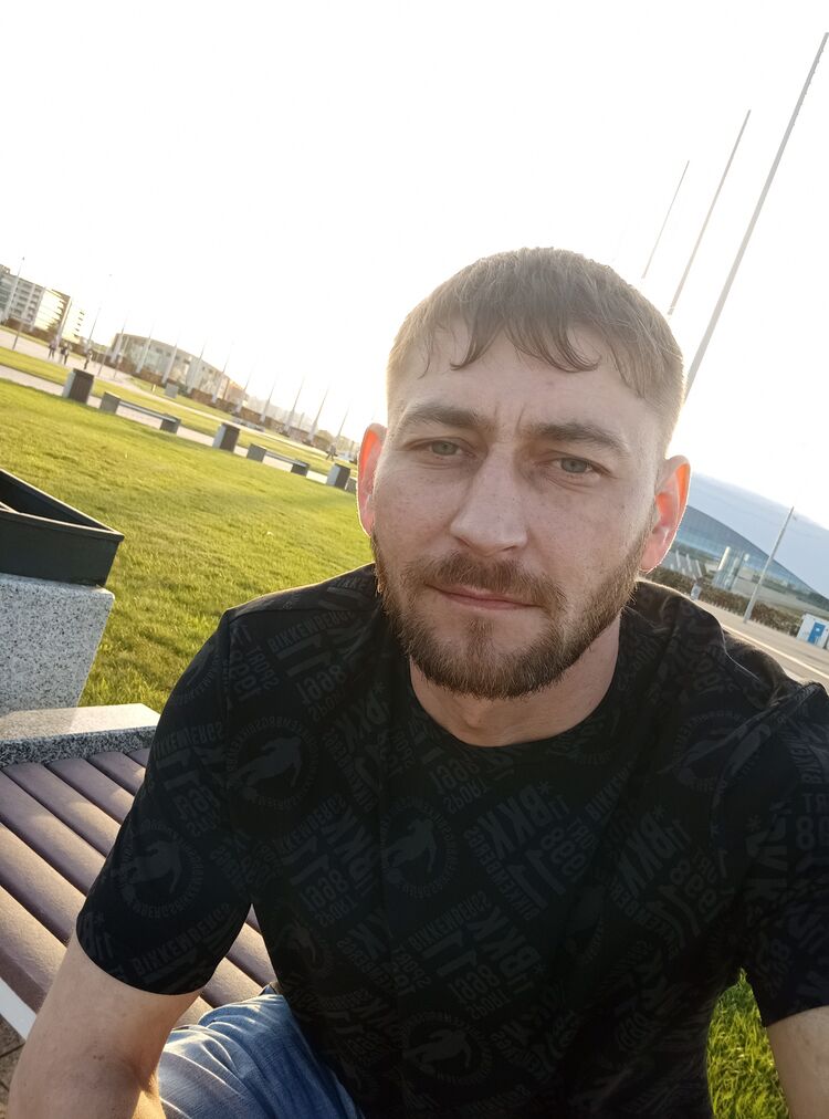 44363620  , 35 ,    