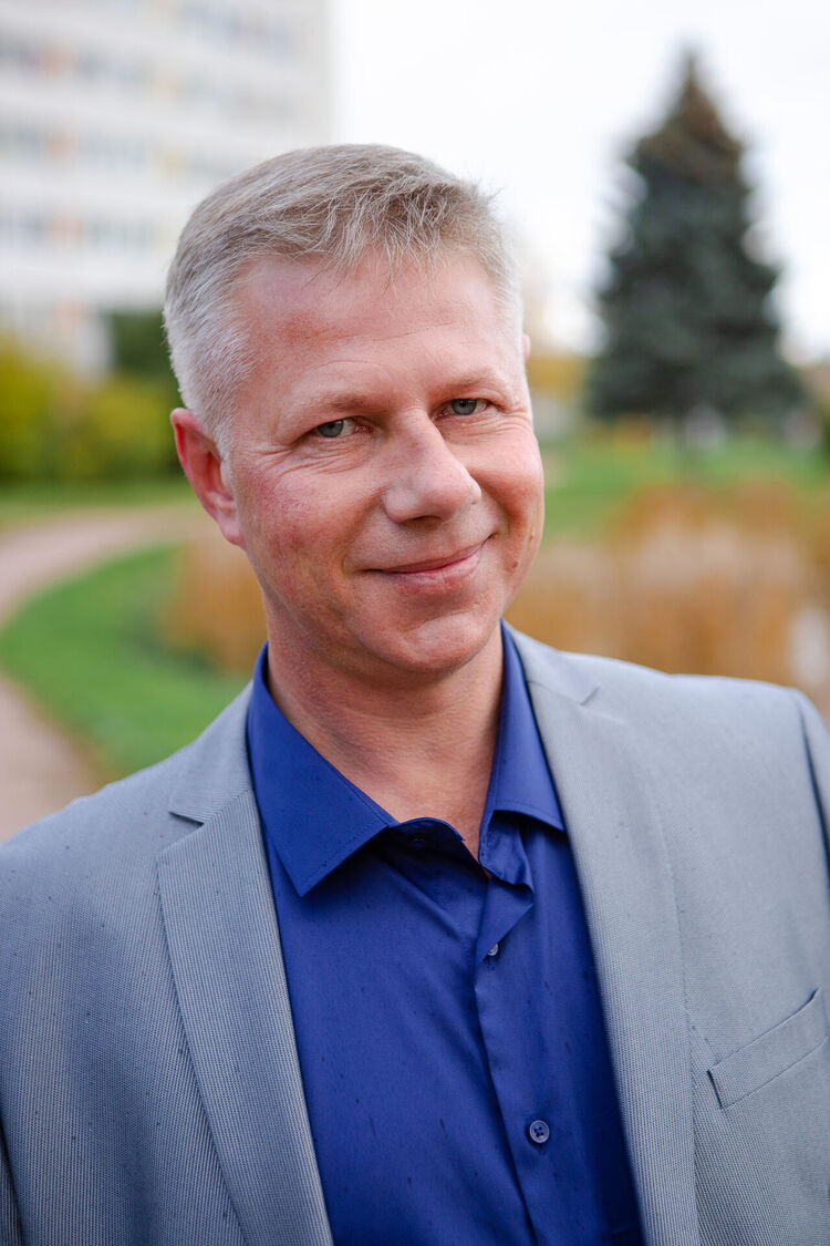 ���� 42812530 ������� ��������, 52 ����, ���� ���������� � �����-����������