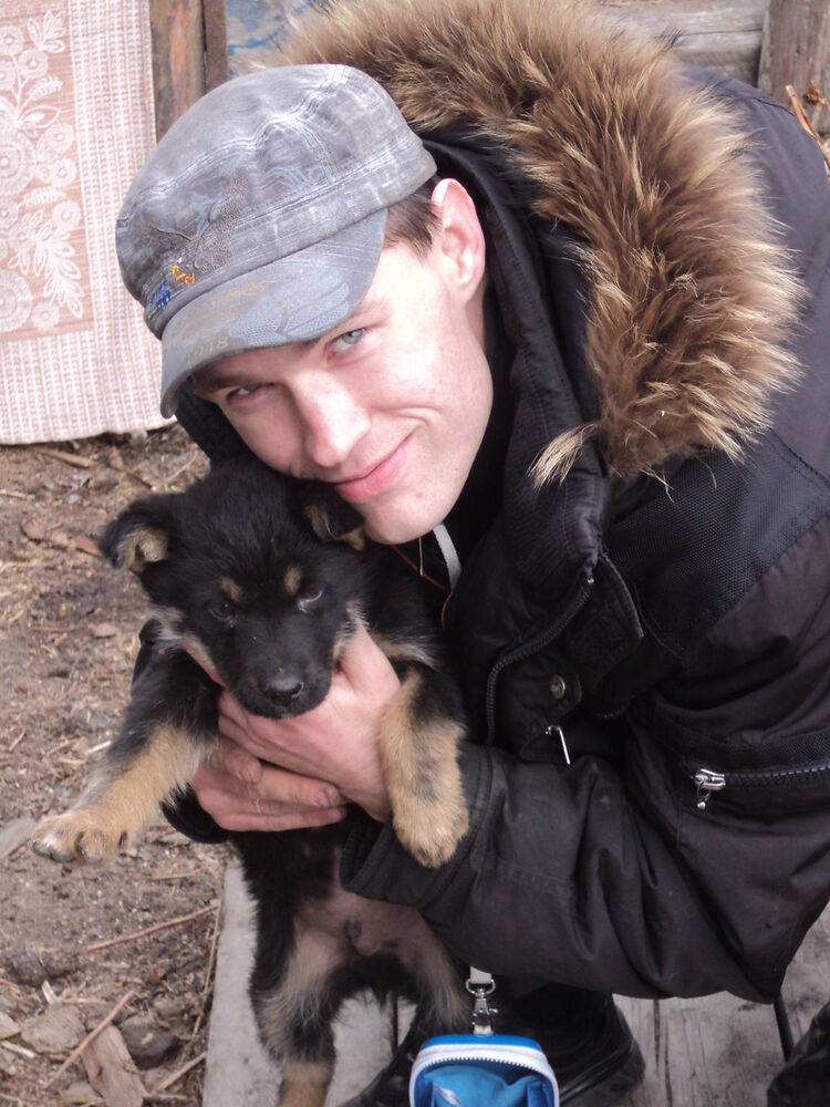  3992630  Aleksius, 36 ,    