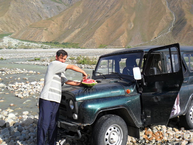  1262440  Muzafar, 54 ,    