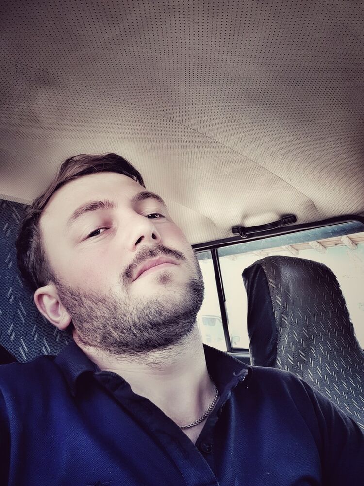  16642380  Ramin, 35 ,    