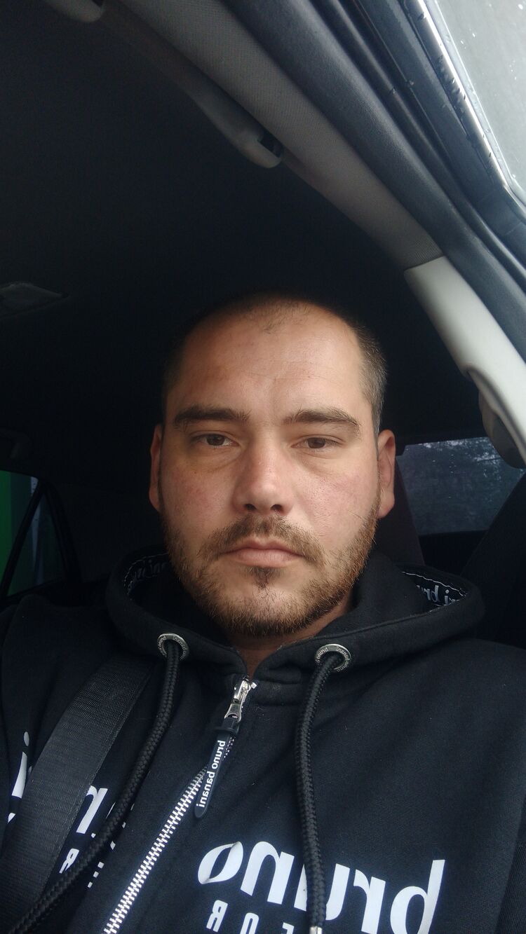  35817810  , 32 ,    