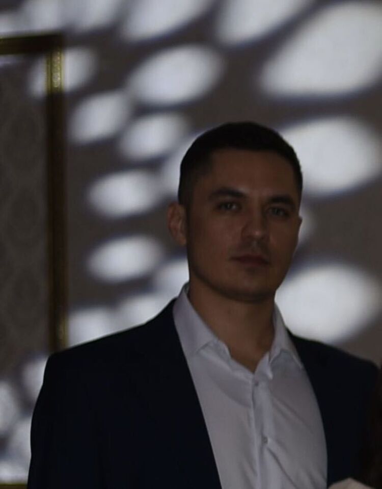  34844570  Ilnur, 29 ,    