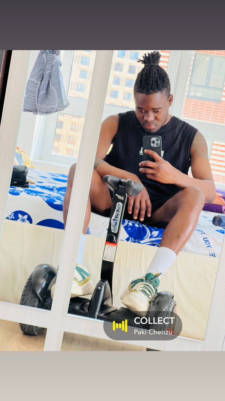  52606540  Adoeyi, 28 ,    