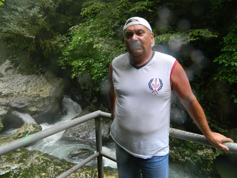  ,   Yuri, 66 ,   ,   , 