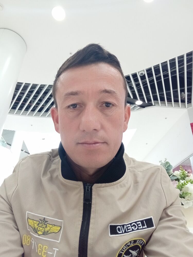  42863940  , 34 ,    