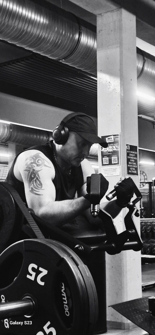 ���� 54953740 ������� �������, 43 ����, ���� ���������� � Hahn