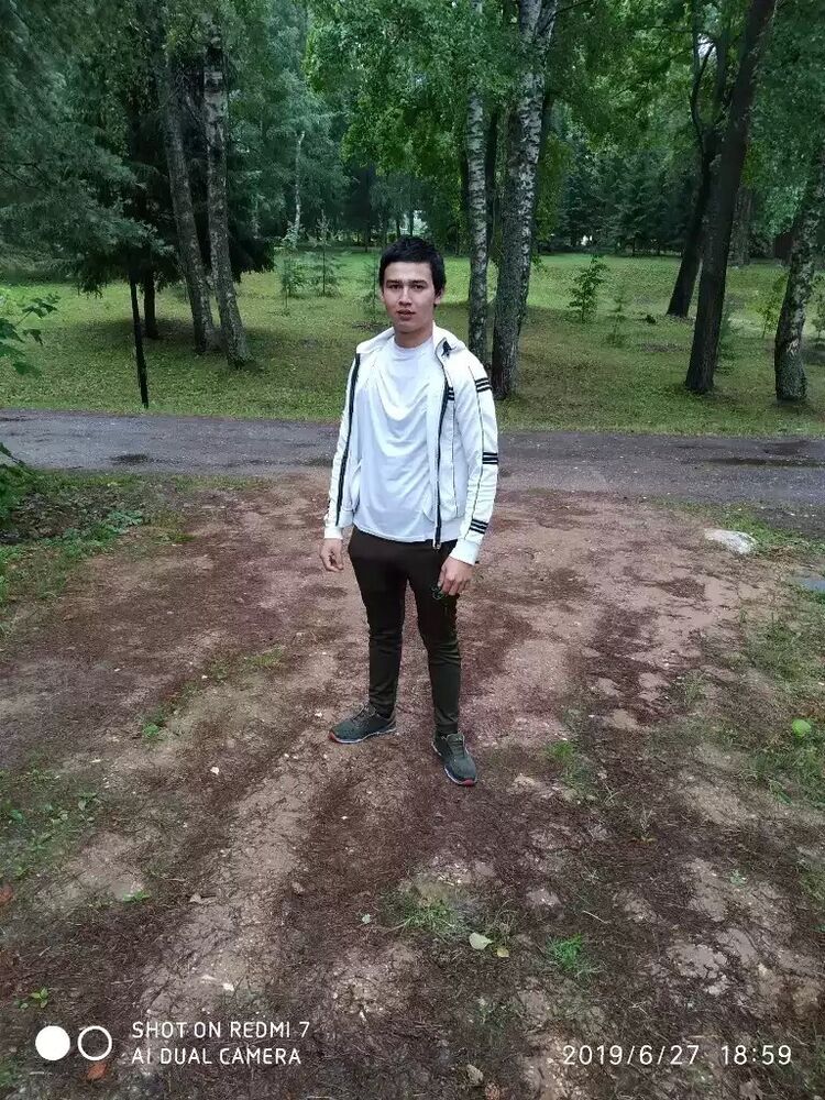 28877320  Ilya, 27 ,    