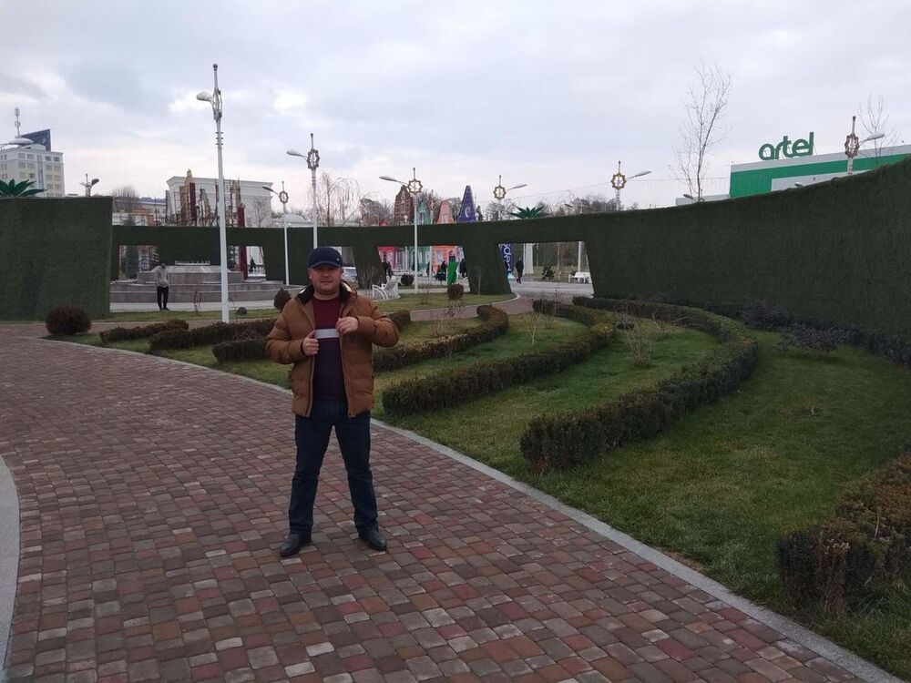  ,   Dilshodbek, 41 ,   ,   , c 