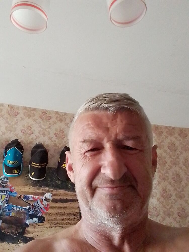  28438380  , 55 ,    