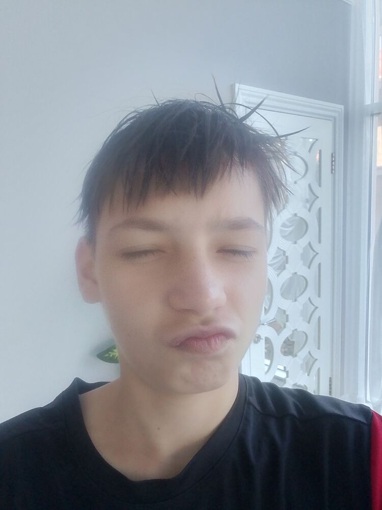  49429800  Ciopsion, 19 ,    