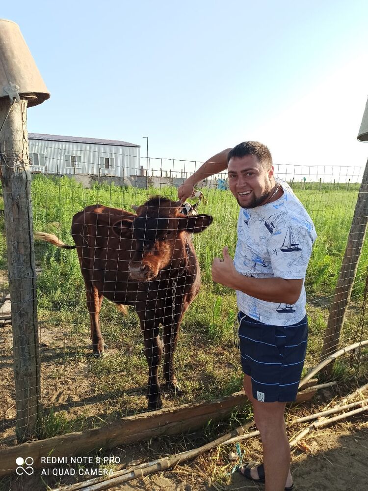  45238060  Leonid, 34 ,    