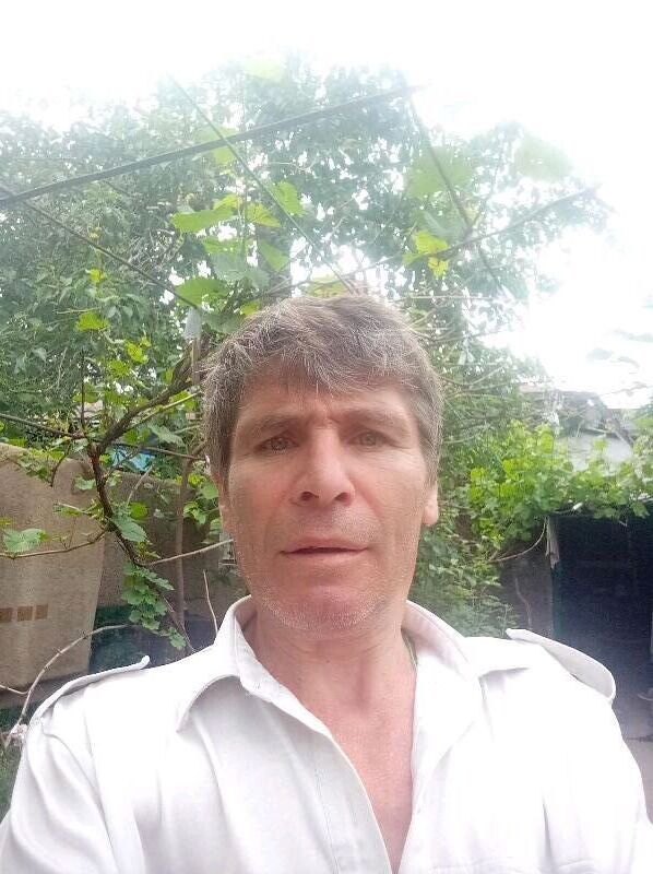  34672270  Sergei, 55 ,    