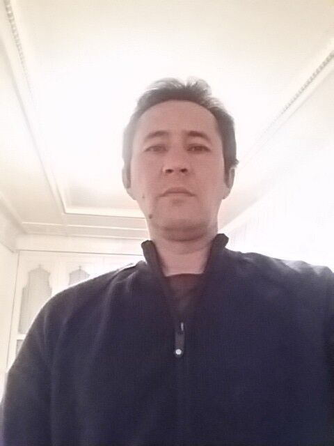  17352780  Hamza, 39 ,    