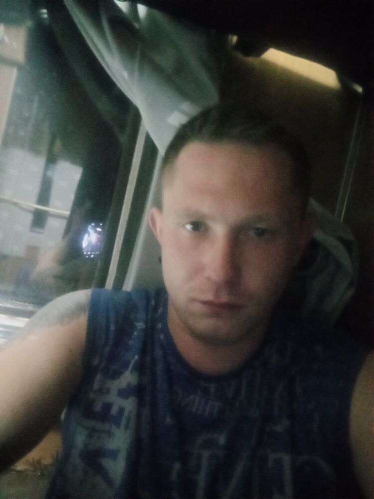  ,   Vaheslav, 26 ,   ,   