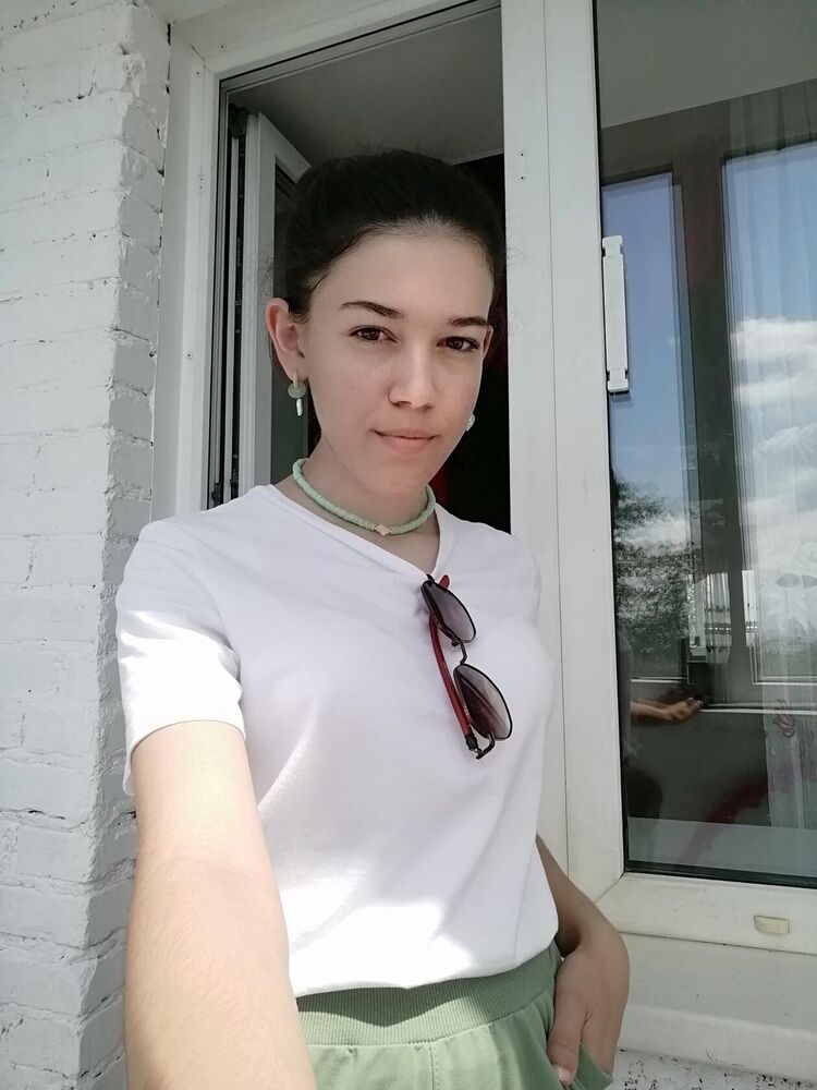  46448480  , 21 ,    