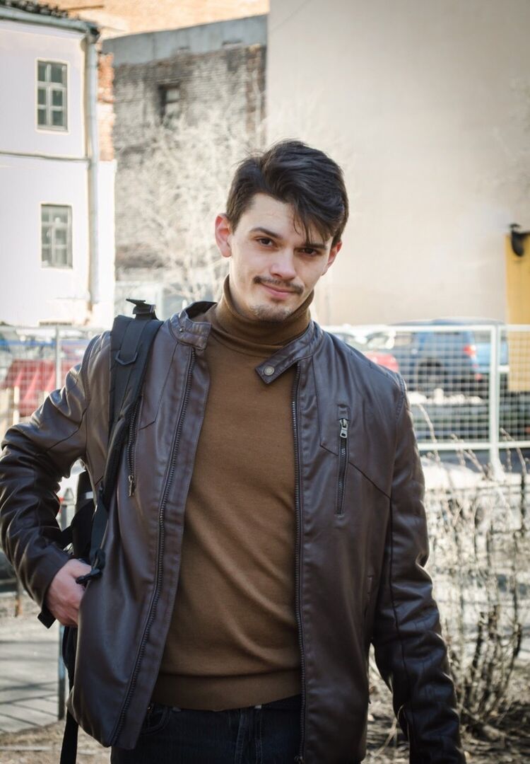  19134270  , 31 ,    -