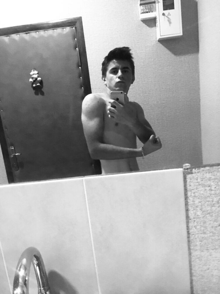  38831540  , 21 ,    