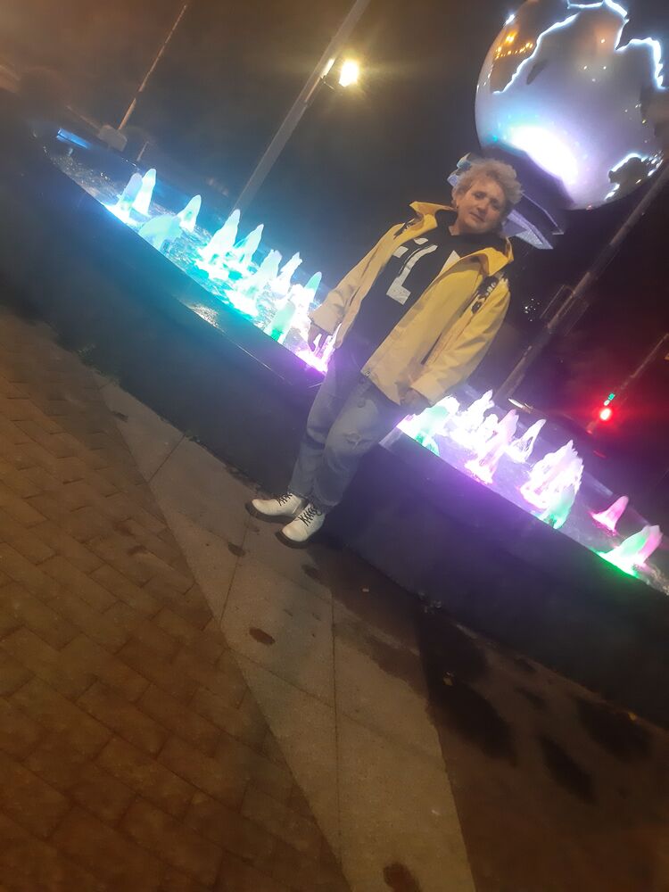  29748150  , 56 ,    