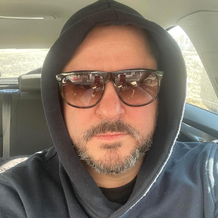  ,   Alex, 40 ,   ,   