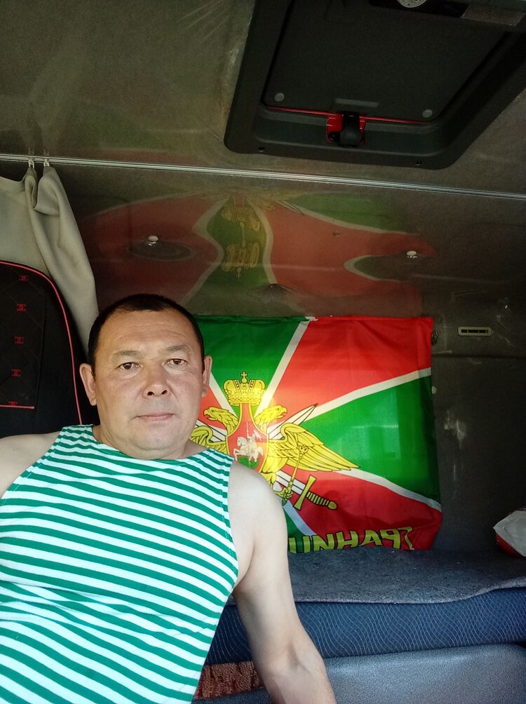  33467190  , 46 ,    