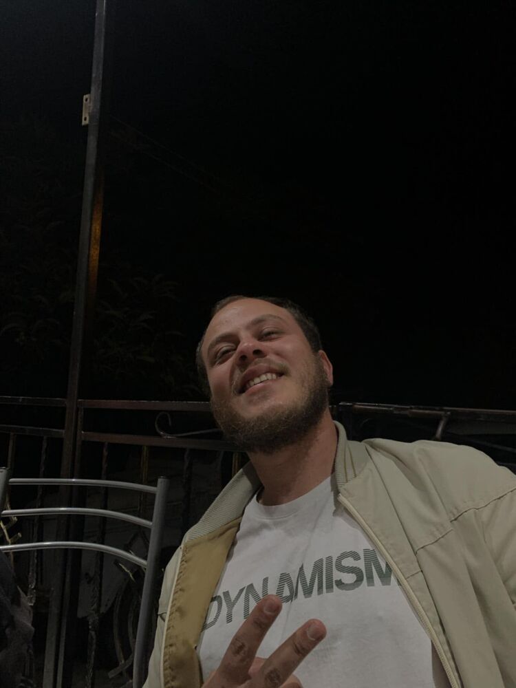  51847480  Giorgi, 28 ,    