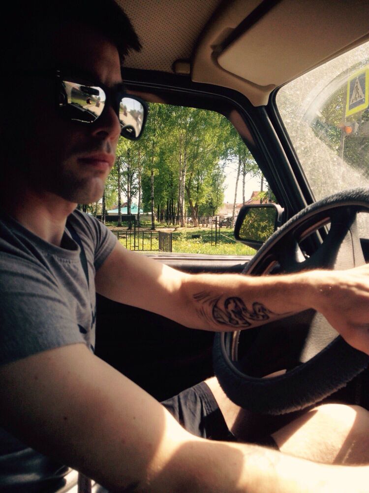  28585190  , 30 ,    -