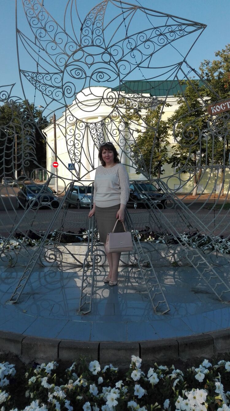  39679210  Oksana, 48 ,    