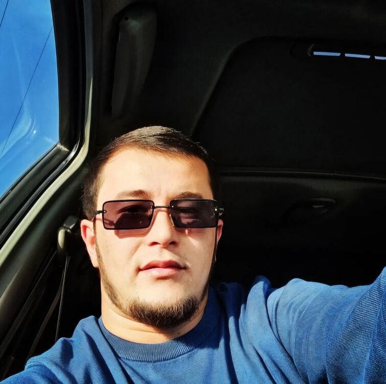  48647830  Rustam, 29 ,    