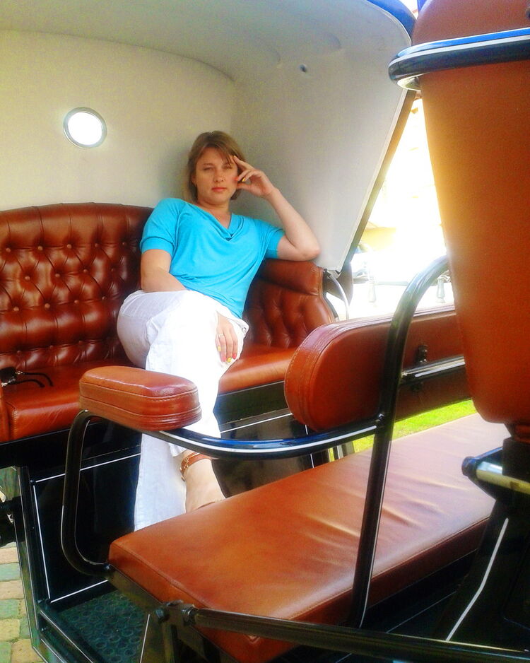  ,   Marina, 50 ,     , c 