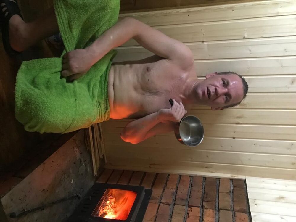  --,   , 44 ,     