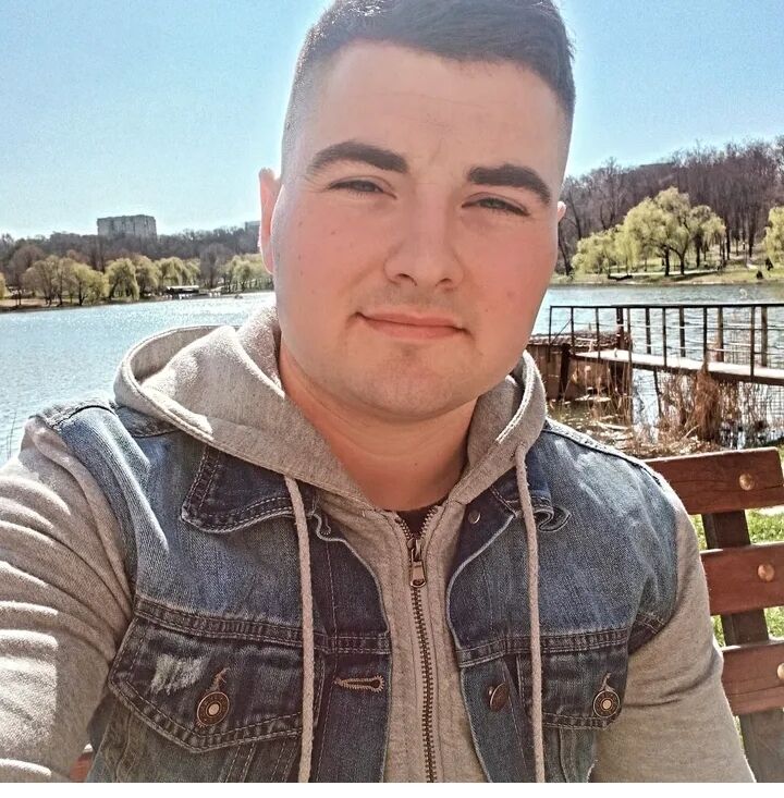  ,   Vadim, 22 ,   ,   