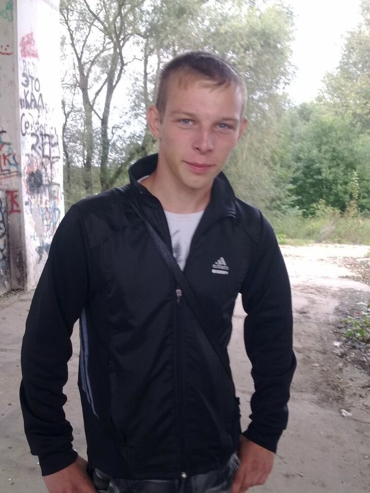  12003770  Dima, 31 ,    