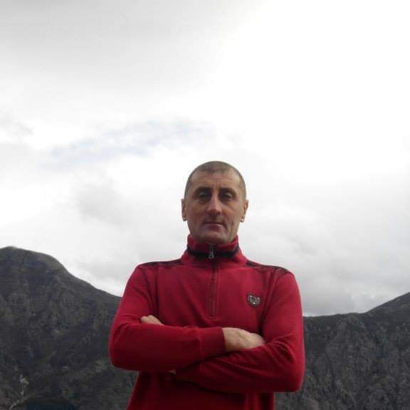  ,   Stojan, 54 ,   ,   