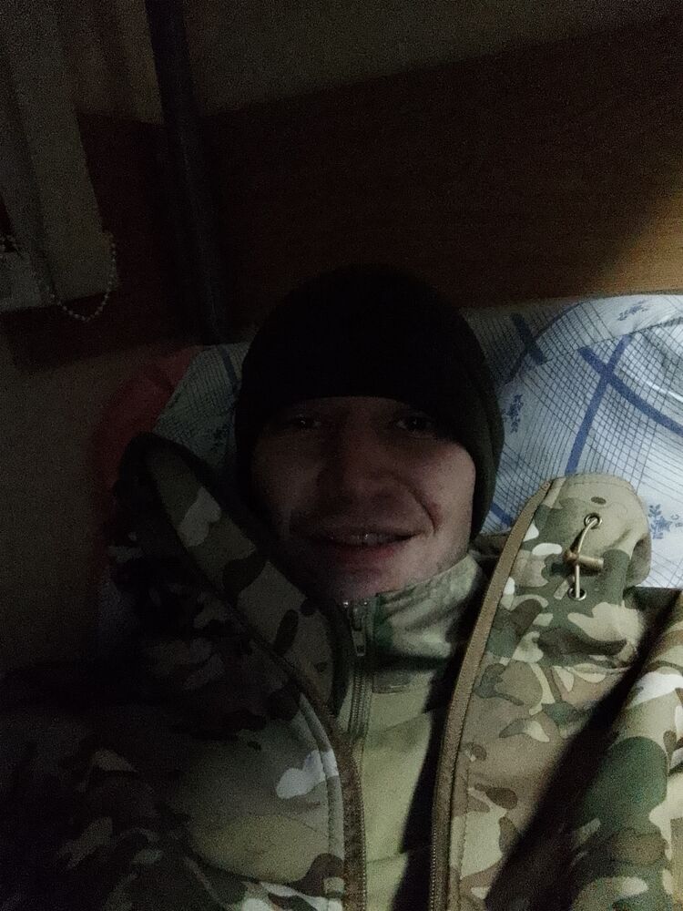  38965260  , 25 ,    