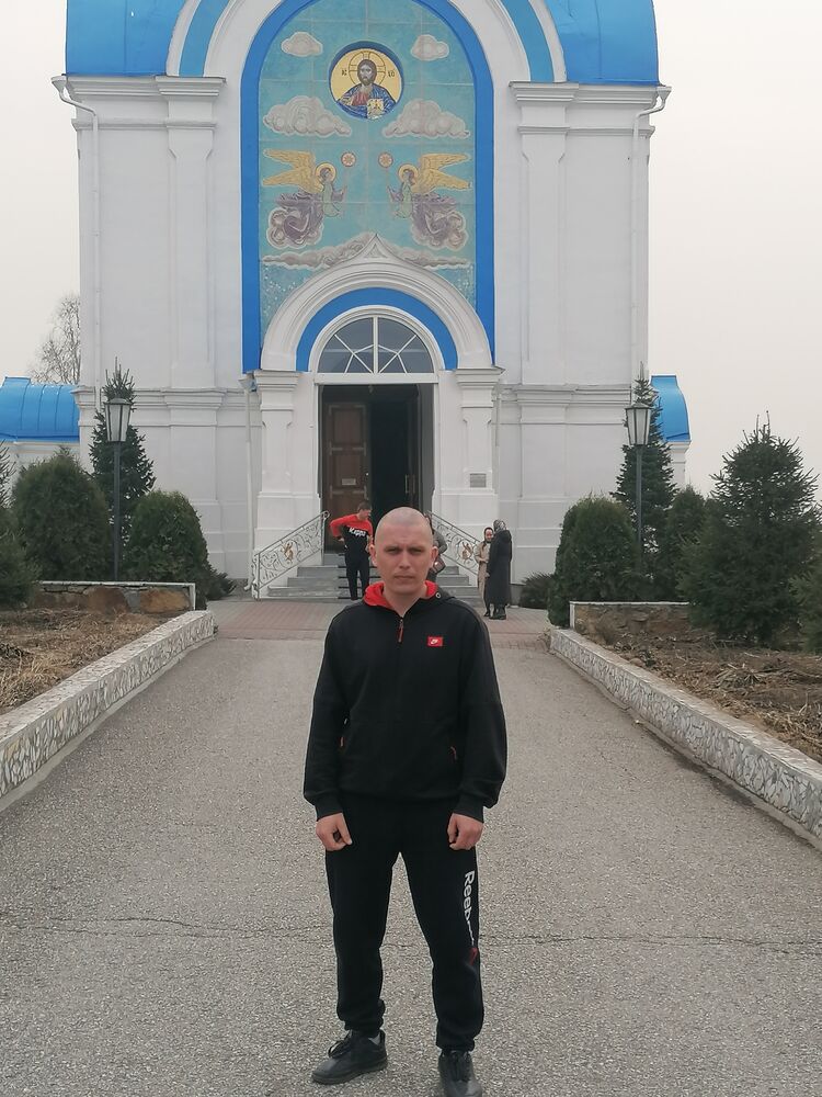  ,   Sergey, 37 ,   ,   , 