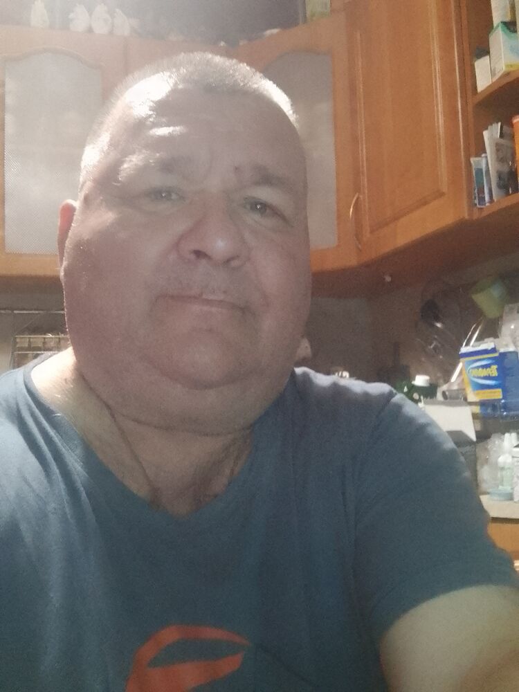  45627040  , 52 ,    