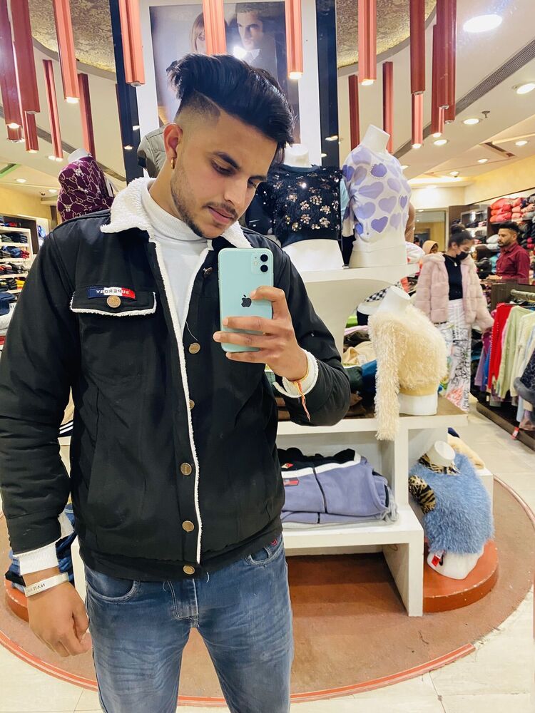  ,   Mohit, 24 ,   ,   