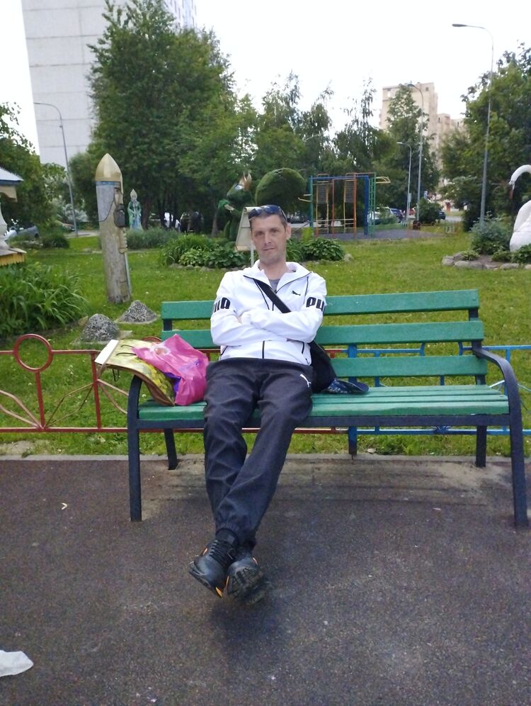  29059100  Vitaly, 48 ,    