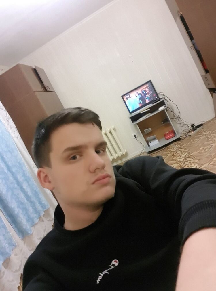  ,   Tony, 27 ,   ,   , c 