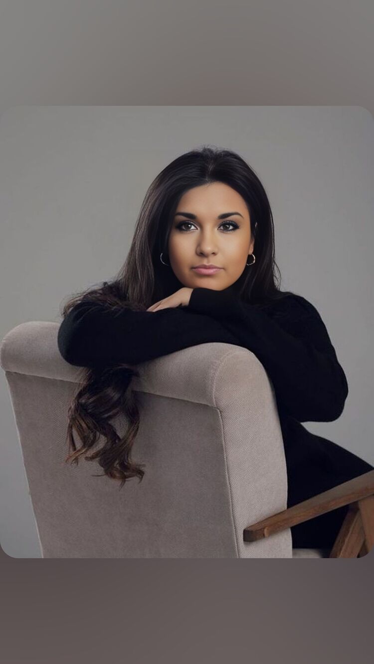  53603310  Anzhelika, 39 ,    