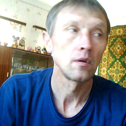  13685350  Oleg, 48 ,    