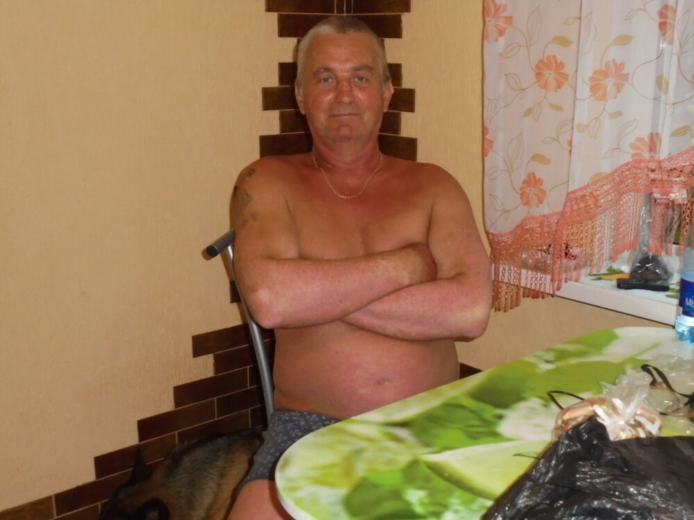  10618630  Alex, 56 ,    