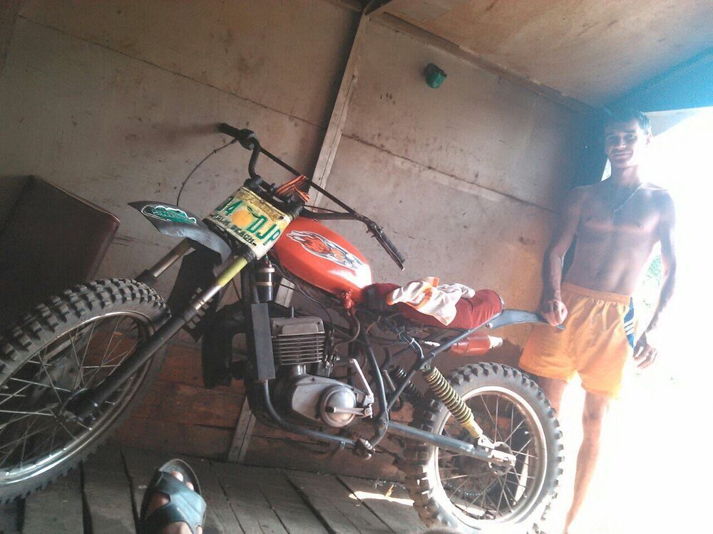  46941470  , 33 ,    
