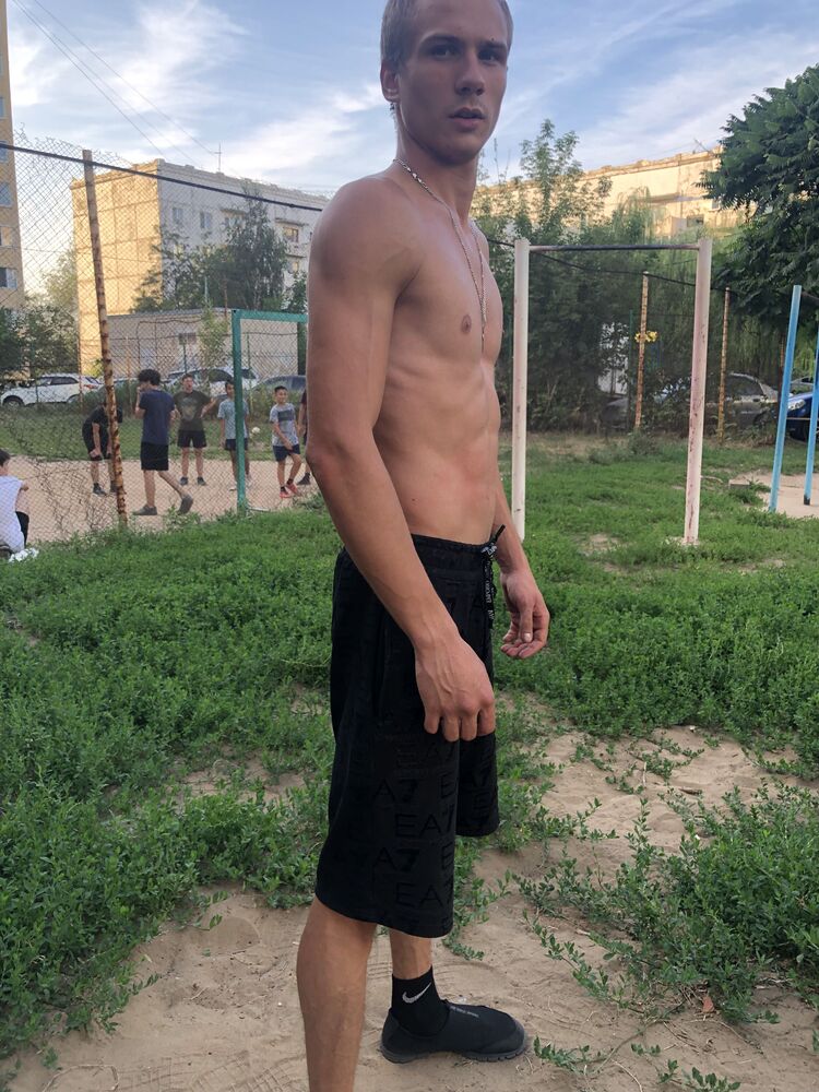  39036140  , 23 ,    