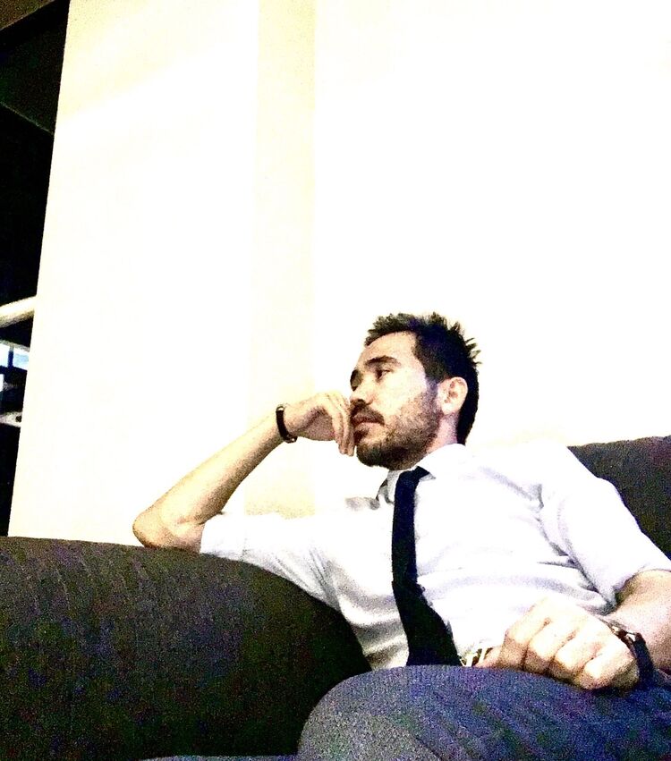  ,   Ikram, 40 ,   ,   , c 